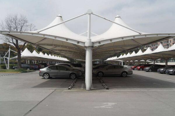 膜結(jié)構(gòu)停車篷